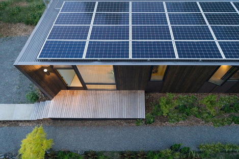 石材太阳能工作室，务实的可持续性