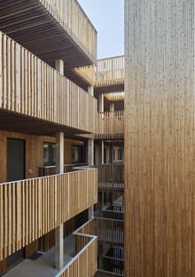Bornstein Lyckefors的Qvillestaden，木材的可持续住房