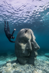 贾森·德·凯尔斯·泰勒在戛纳的水下博物馆