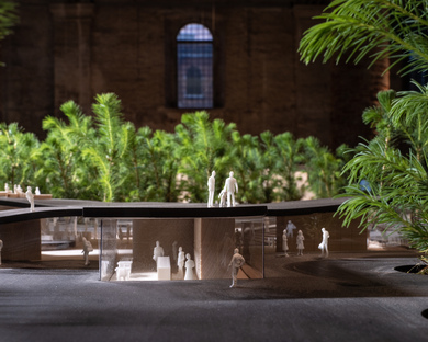 《自我到生态》，威尼斯双年展上由Effett工作室制作的装置