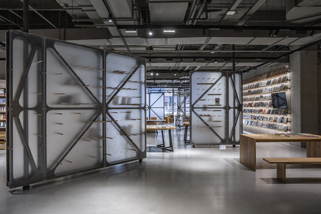 LUO工作室在北京创建了Mumokuteki概念书店
