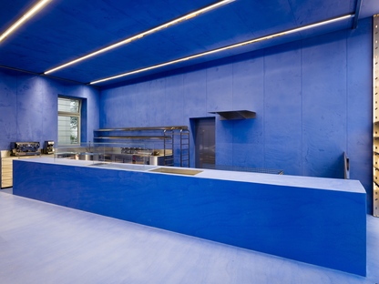 Gonzalez Haase AAS建#raybet官网筑公司Design Desirs Aera，Dermany的柏林米特的一家面包店