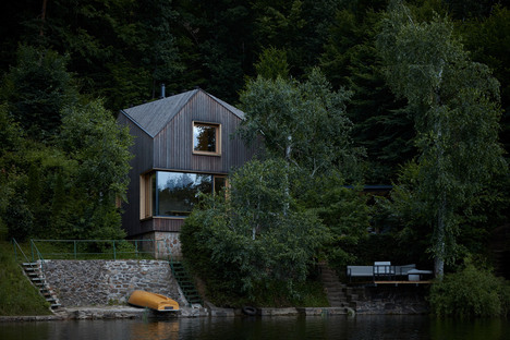 Prodesi/Domesi以船舱为灵感设计小型小屋