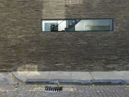 Blackbox住宅项目由Form_art Architects提供。雷竞技下载链接