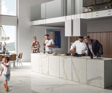 SapienStone厨房顶层:理想面对家餐厅