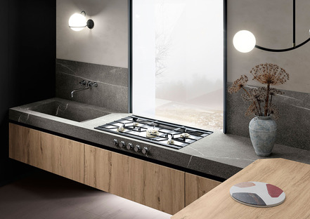 优雅而实用的厨房：Sapienstone台面，灰色的阴影