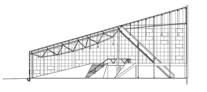 Sports centre with polycarbonate roof, by Dorte Mandrup