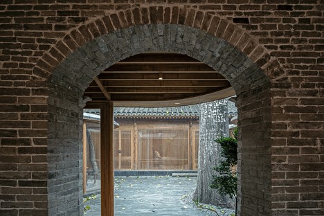 在北京翻新木材，砖和复合竹木的家