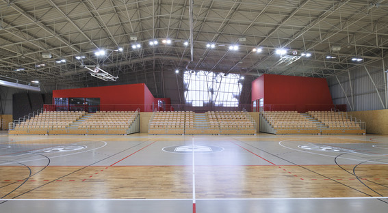伊诺塔Podčetrtek体育馆的格子结构