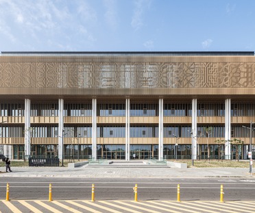 Mecanoo的Tainan图书馆的钢结构