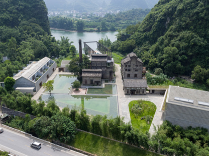 Alila Yangshou Hotel, Guangxi, China. Vector Architects. Photo of Su Shengliang.