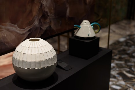 陶瓷的艺术准备面临新千年的挑战